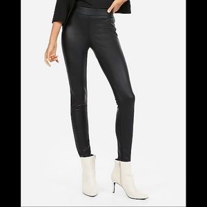 🖤 Express High Rise Faux Leather Leggings